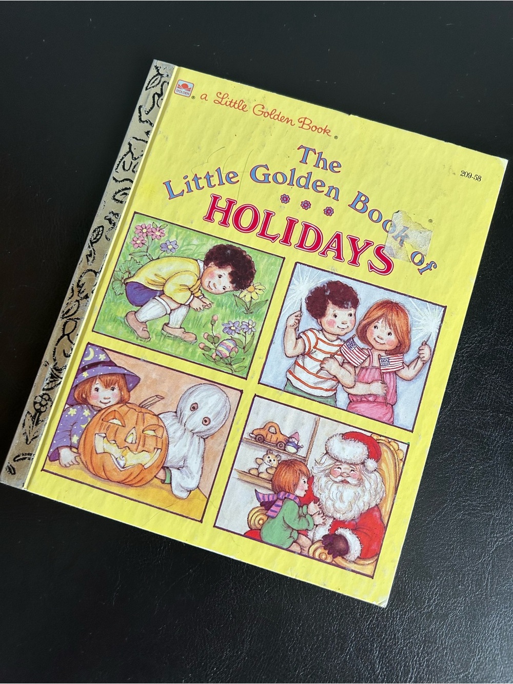 3 for $20 🐣The Little Golden Book of Holidays